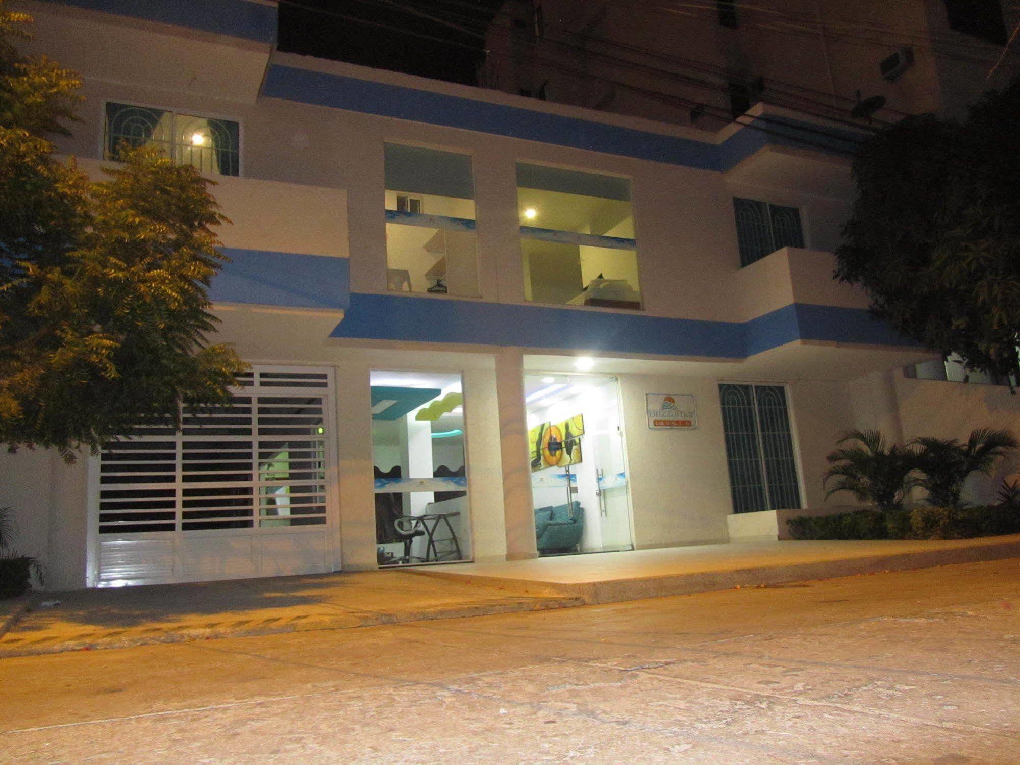 Brizzamar Hotel Santa Marta  Bagian luar foto